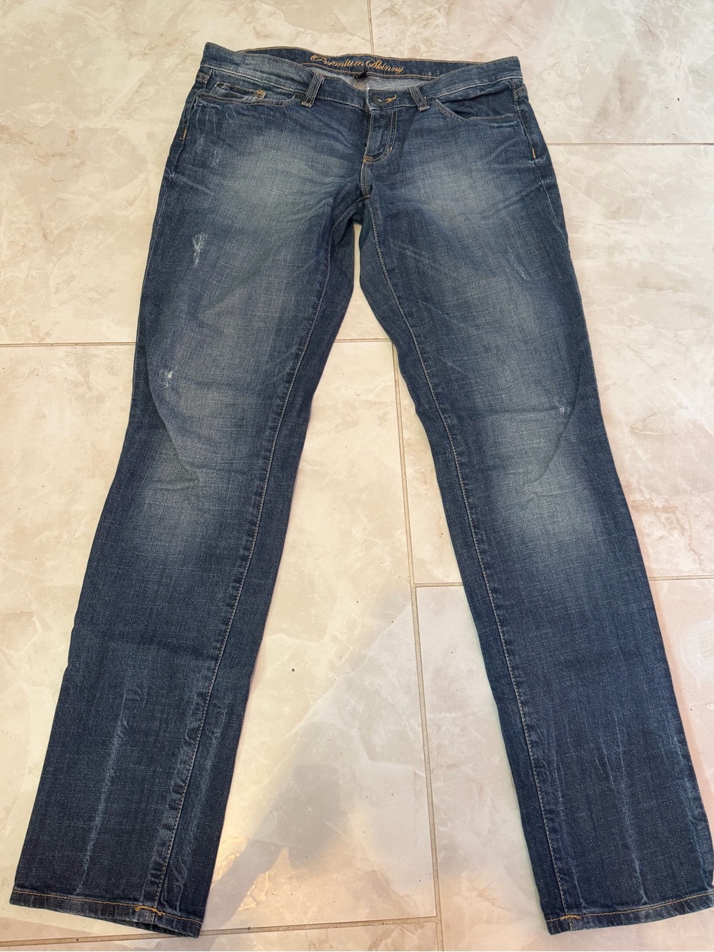GAP Women’s Dark Blue Skinny Jeans